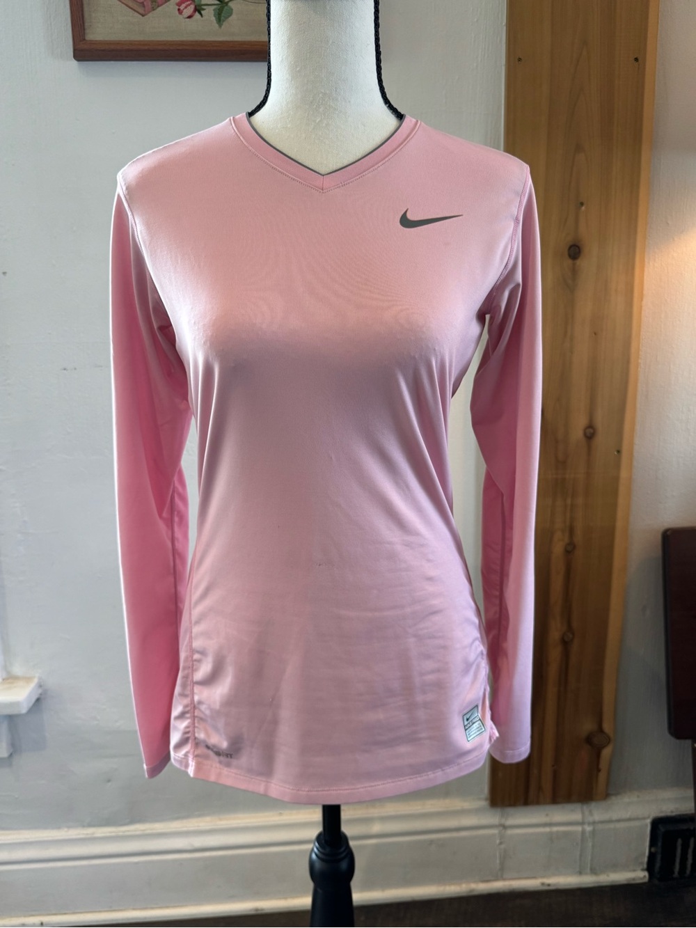 Nike Performance Long-Sleeve Athletic Top